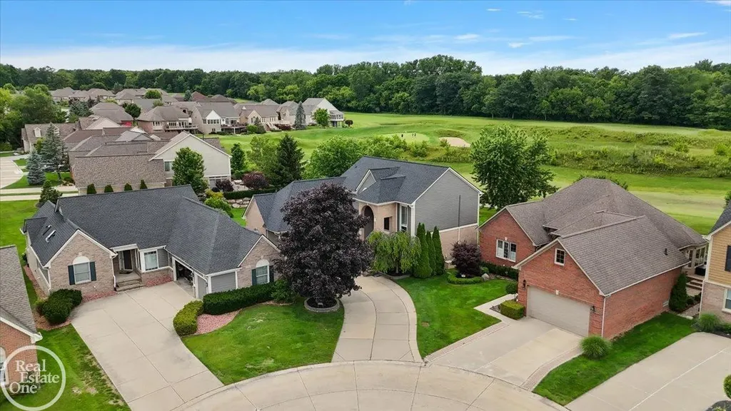 59807 Glacier Ridge N. Drive Washington Township MI 48094