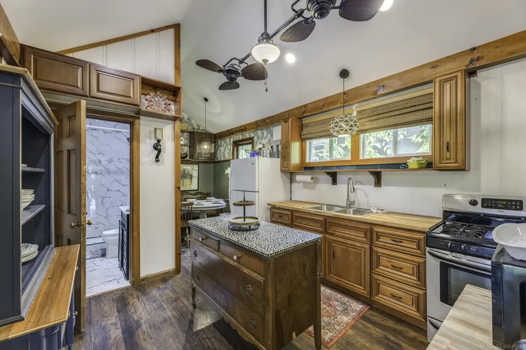 7403 Woodside Road Worth Township MI 48450