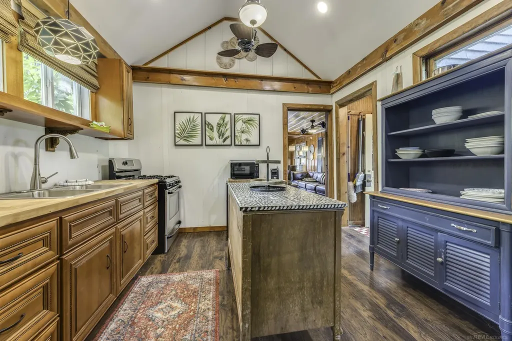 7403 Woodside Road Worth Township MI 48450