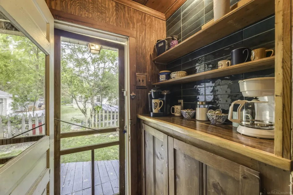 7403 Woodside Road Worth Township MI 48450