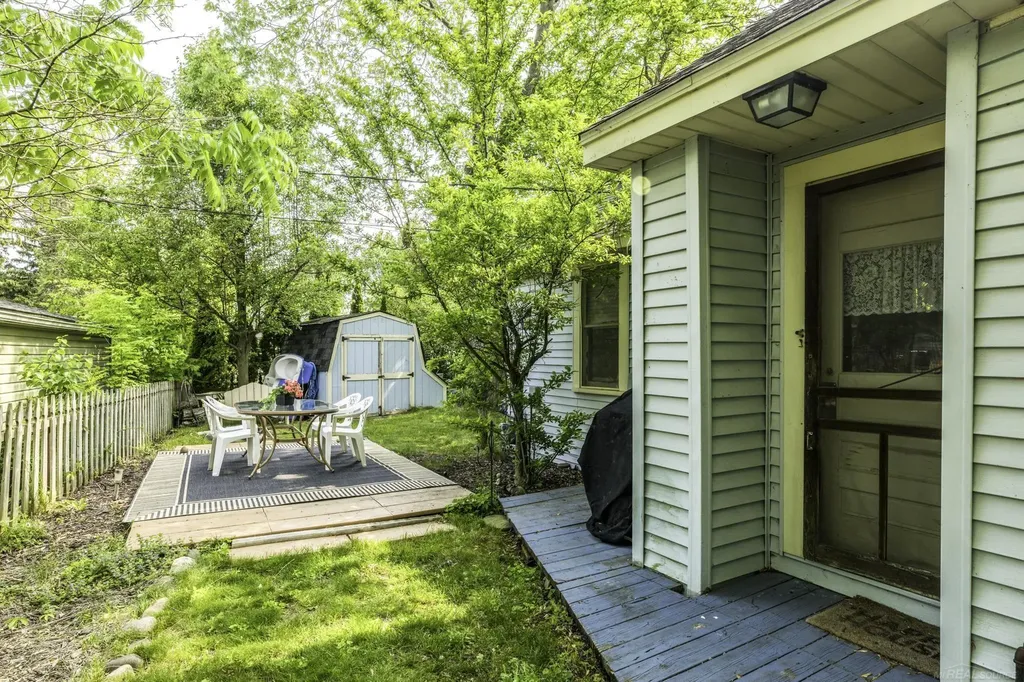 7403 Woodside Road Worth Township MI 48450