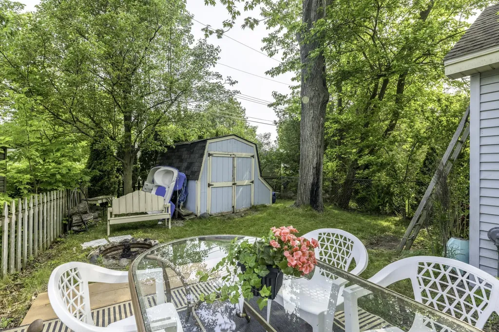 7403 Woodside Road Worth Township MI 48450