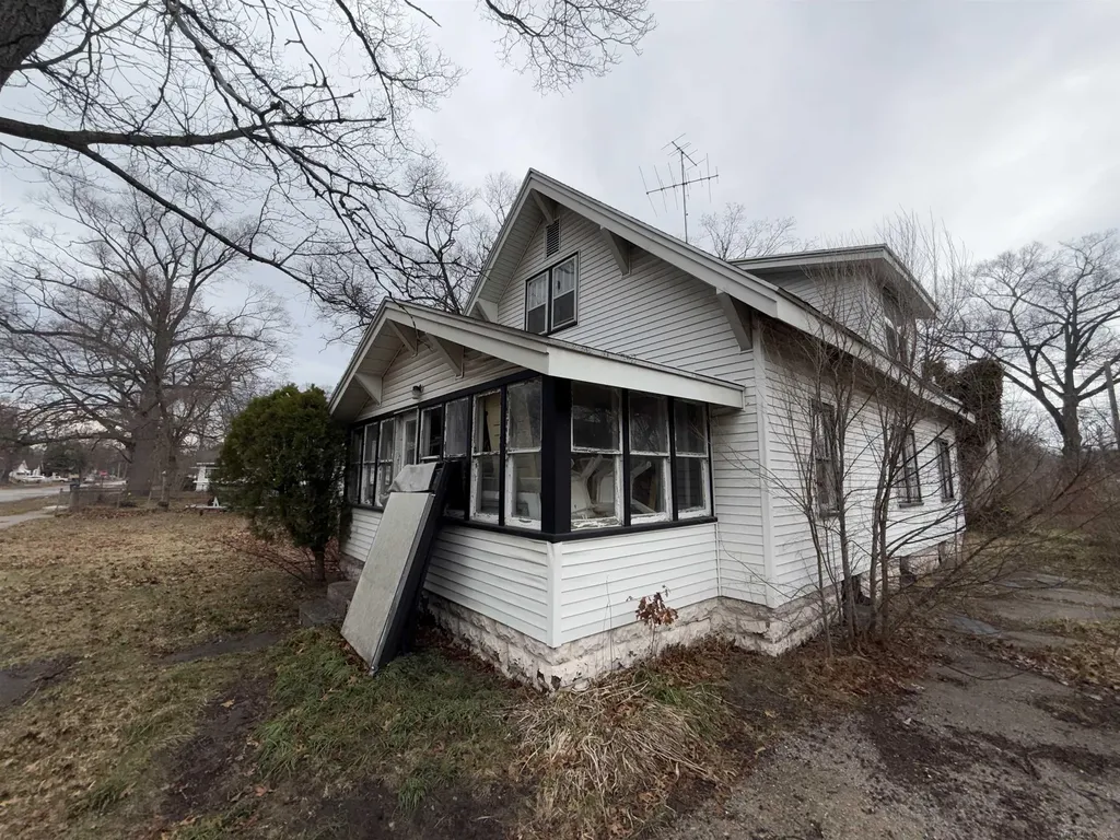 2420 Howden Street Muskegon Heights City MI 49444