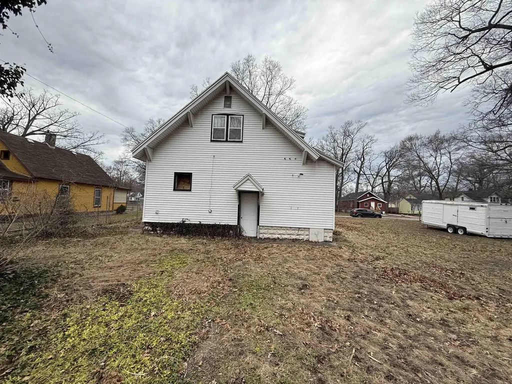 2420 Howden Street Muskegon Heights City MI 49444
