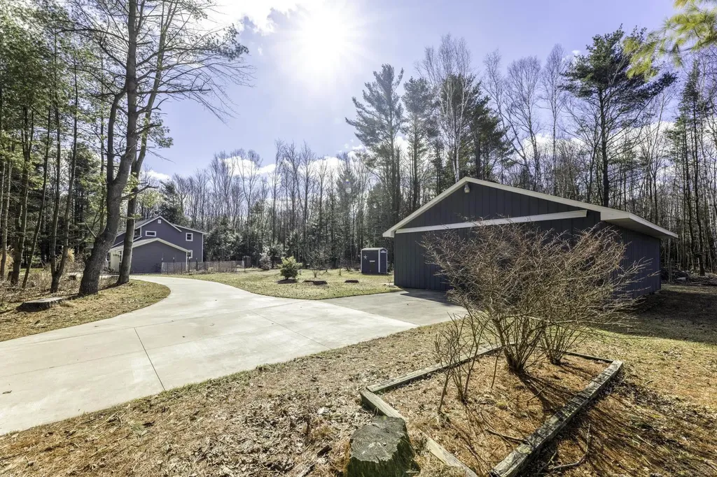 7142 Aitken Road Lexington Township MI 48450