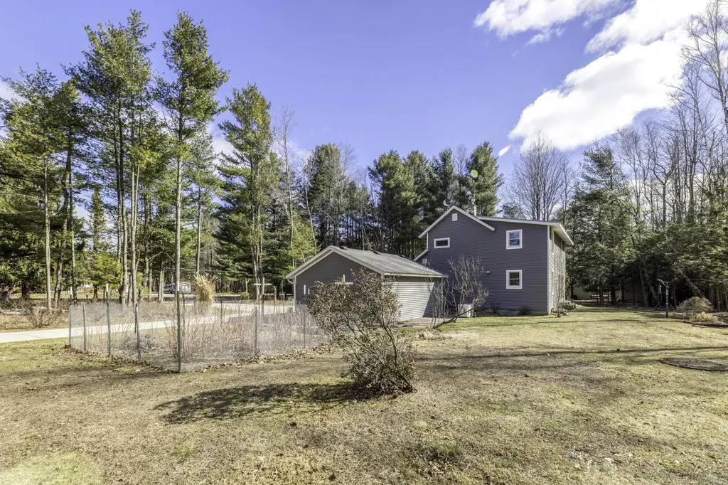 7142 Aitken Road Lexington Township MI 48450