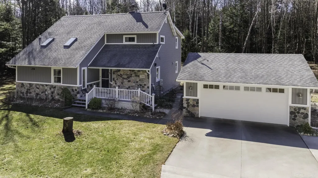 7142 Aitken Road Lexington Township MI 48450