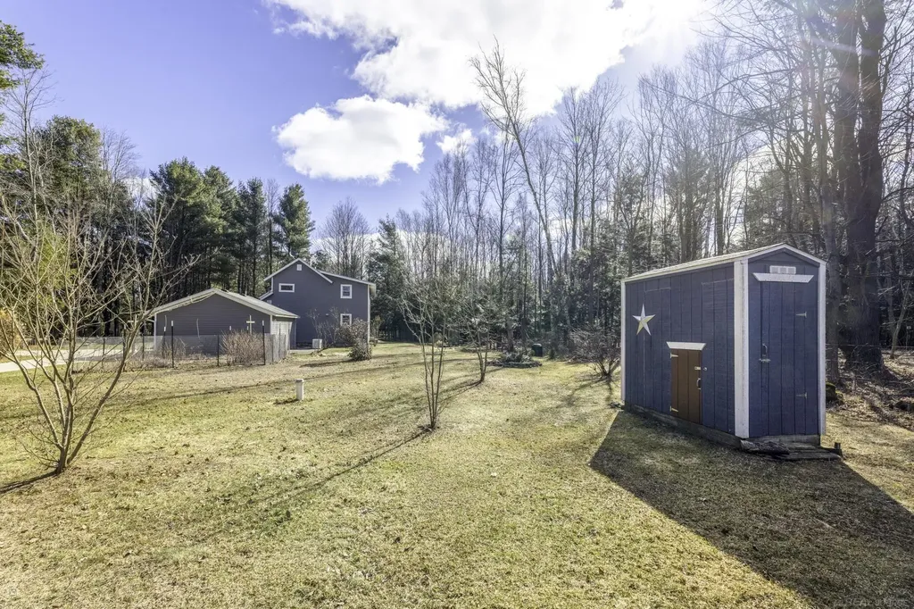 7142 Aitken Road Lexington Township MI 48450