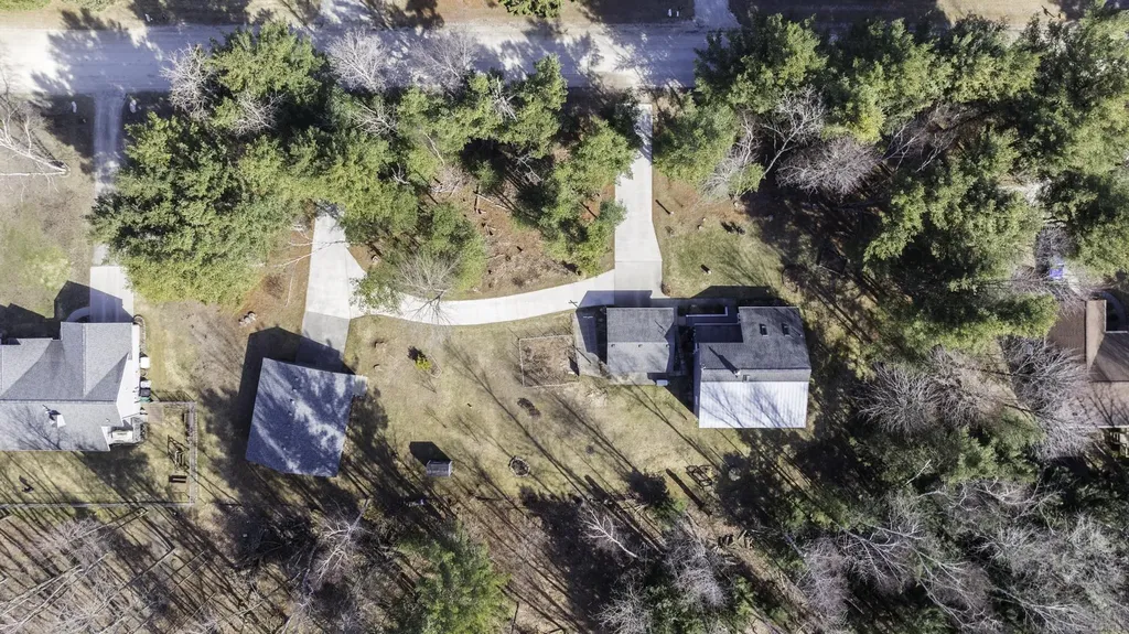 7142 Aitken Road Lexington Township MI 48450