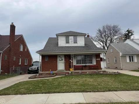 8053 Virginia Park Street Center Line City MI 48015