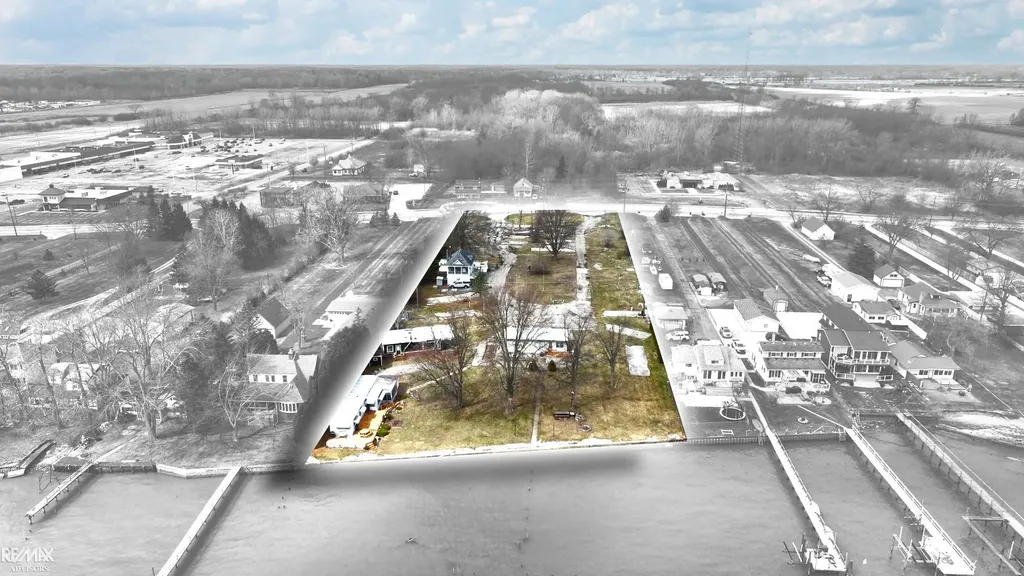 6609 S Parker Street Marine City City MI 48039