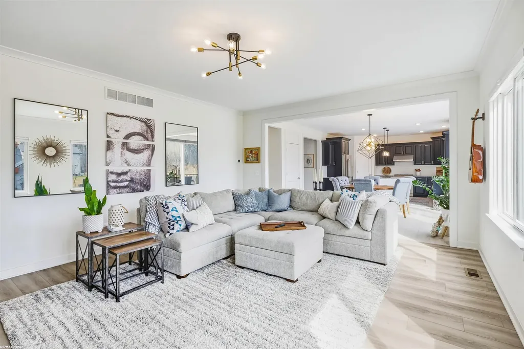 50170 Kapalua Drive Macomb Township MI 48042