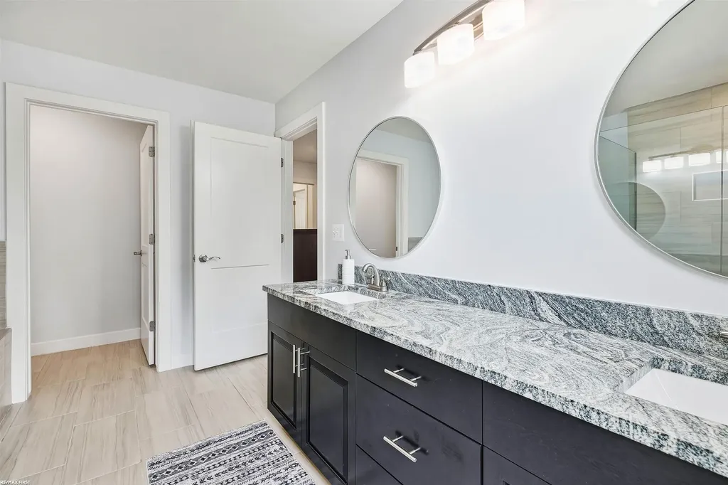 50170 Kapalua Drive Macomb Township MI 48042