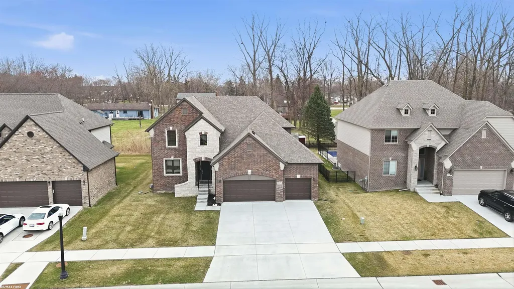 50170 Kapalua Drive Macomb Township MI 48042