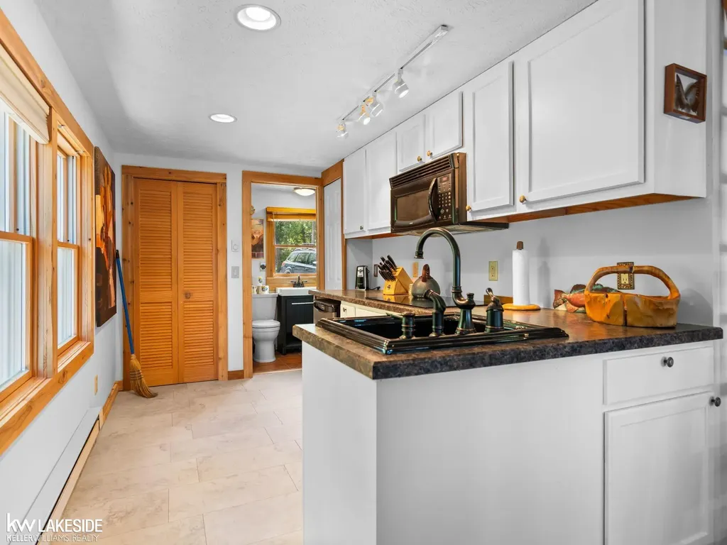 2603 Crescent Shores Drive Traverse City City MI 49685
