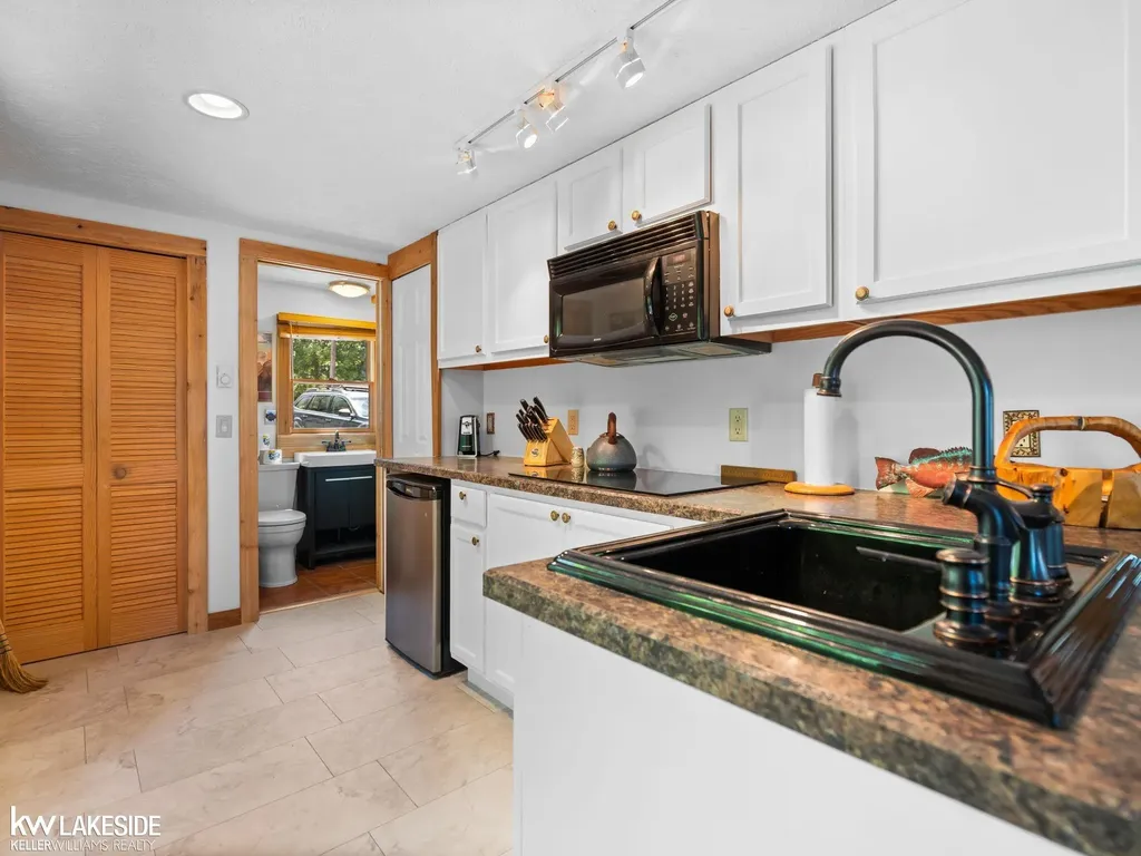 2603 Crescent Shores Drive Traverse City City MI 49685