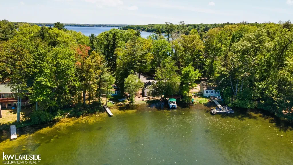 2603 Crescent Shores Drive Traverse City City MI 49685