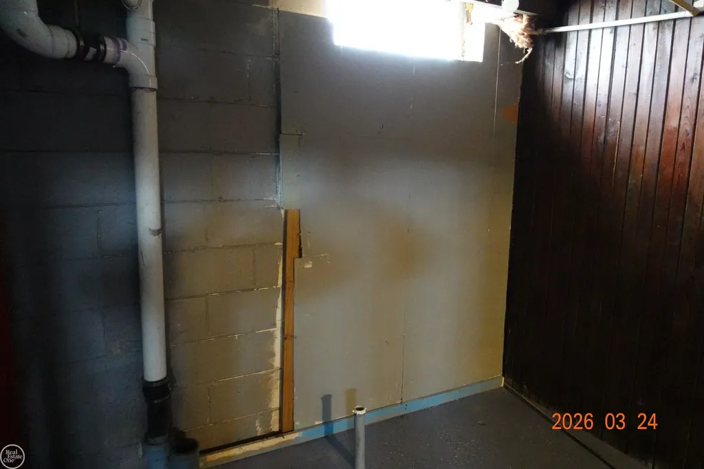 19200 Blackmoor Street Detroit City MI 48234
