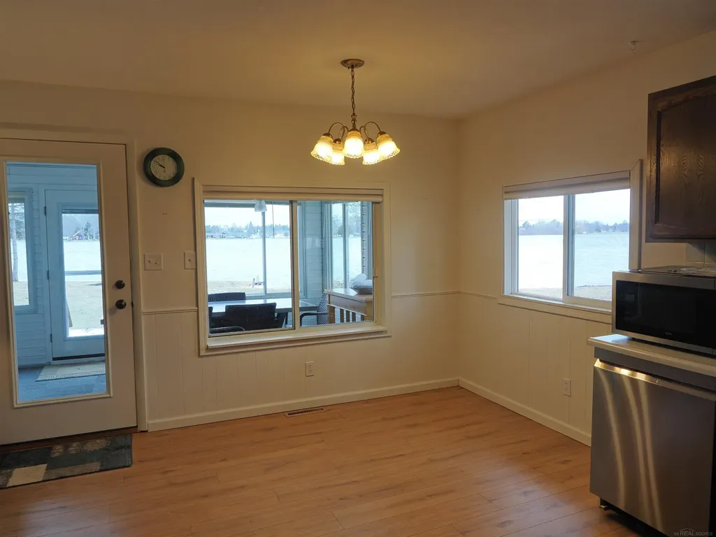 7481 E Cedar Lake Drive Oscoda Charter Township MI 48738
