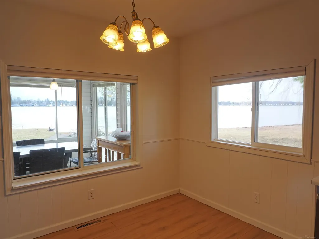 7481 E Cedar Lake Drive Oscoda Charter Township MI 48738