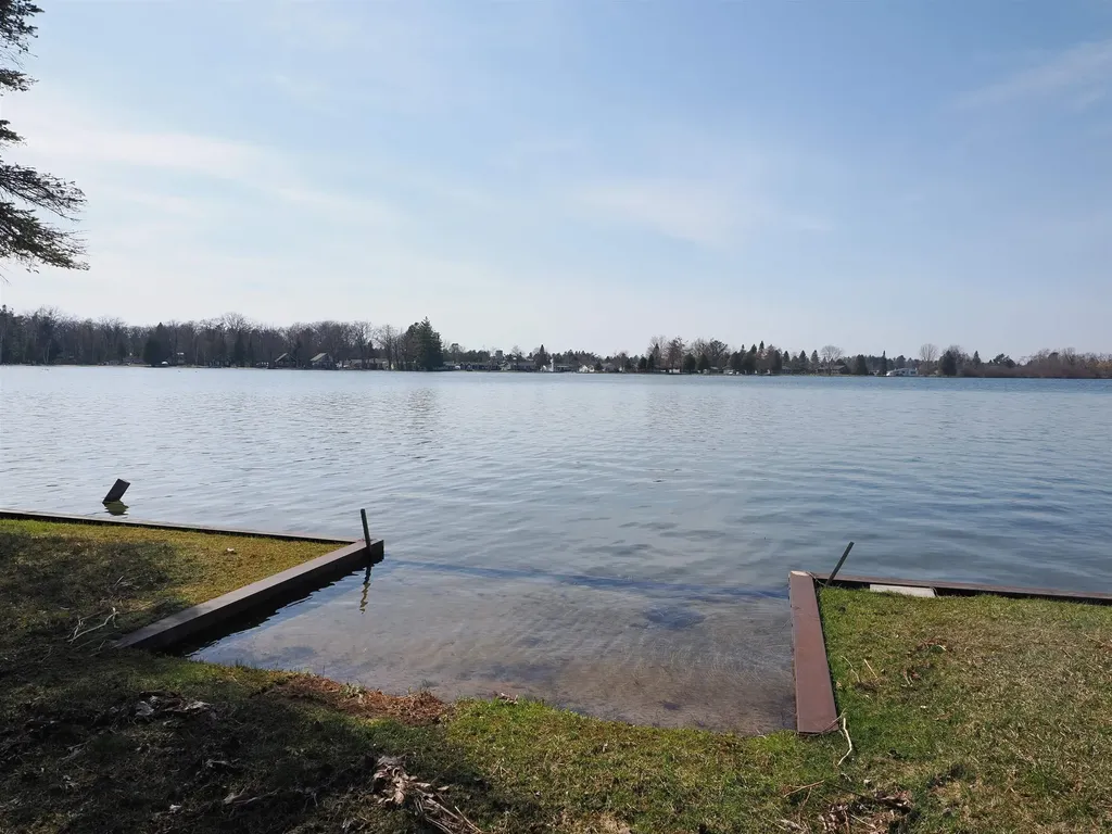 7481 E Cedar Lake Drive Oscoda Charter Township MI 48738
