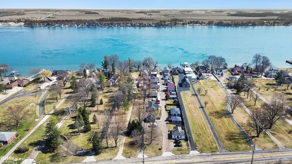 000 Martindale Court Cottrellville Township MI 48039