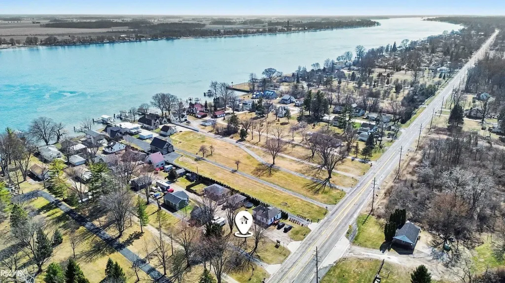 000 Martindale Court Cottrellville Township MI 48039