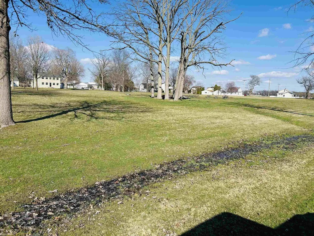 389 S Parkway Drive Clay Township MI 48001