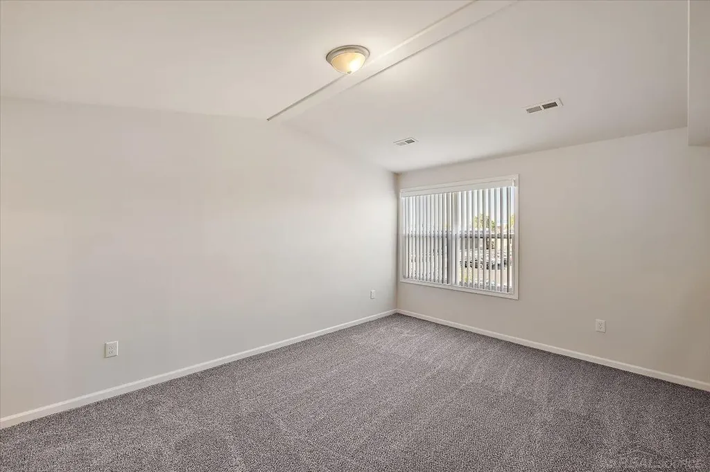 8292 Heywood Circle Sterling Heights City MI 48312
