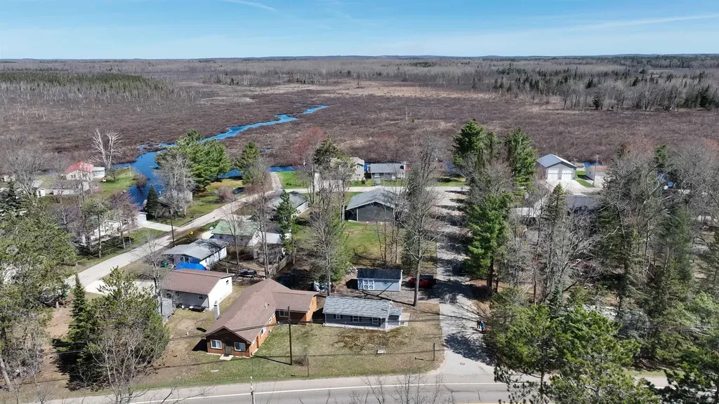 1604 E Houghton Lake Drive Denton Township MI 48629