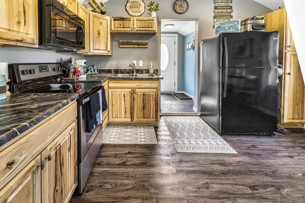 1604 E Houghton Lake Drive Denton Township MI 48629