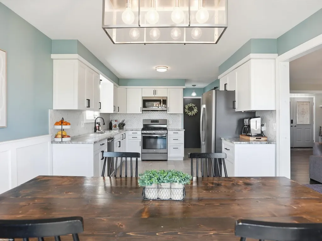 45784 Georgetown Drive Macomb Township MI 48044
