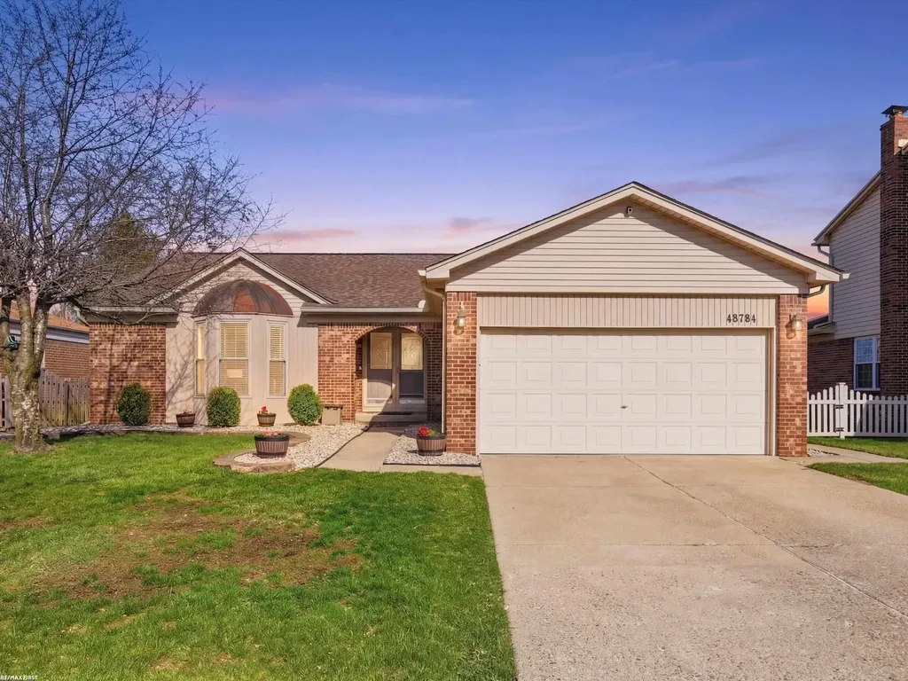 45784 Georgetown Drive Macomb Township MI 48044