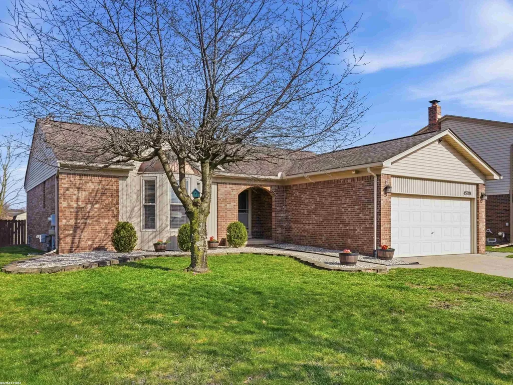 45784 Georgetown Drive Macomb Township MI 48044
