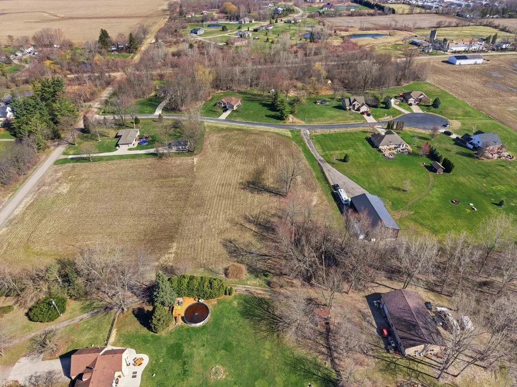 7036 Rea Lane Almont Village MI 48003