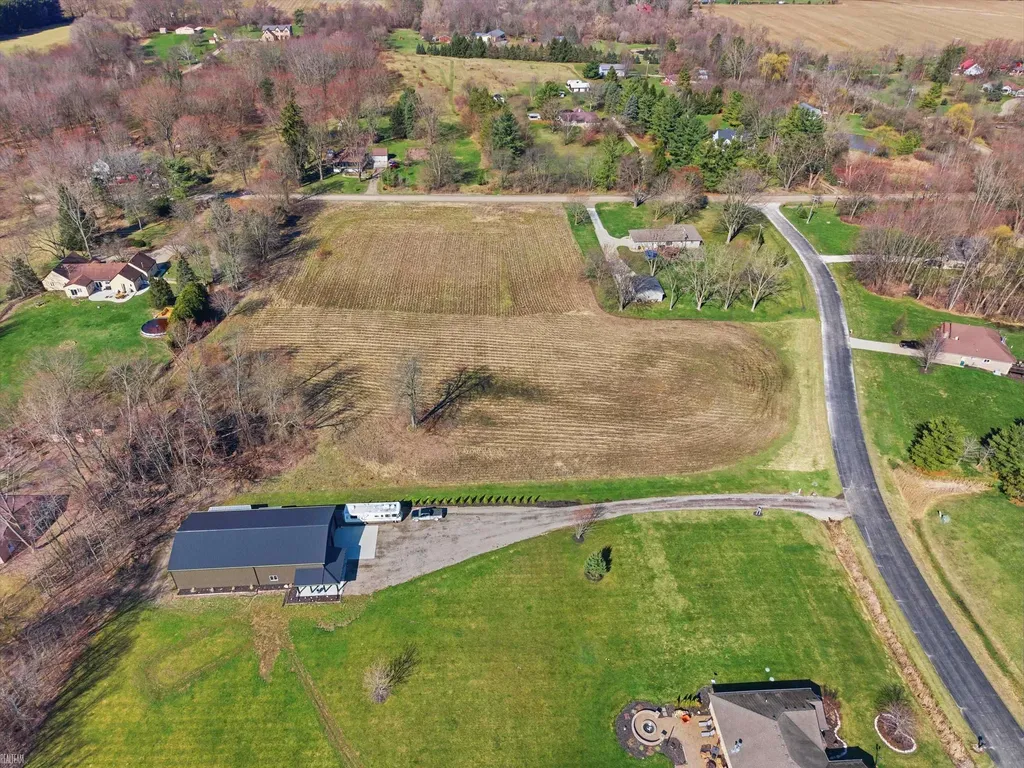 7036 Rea Ville Lane Almont Village MI 48003