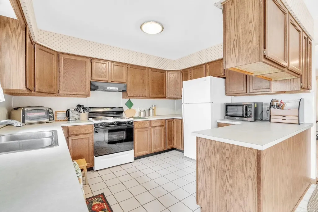 3455 (b) Lakeshore Road Lexington Township MI 48450