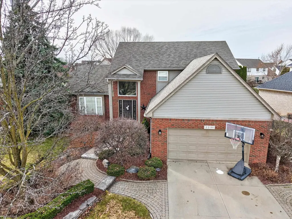 22191 International Lane Macomb Township MI 48044