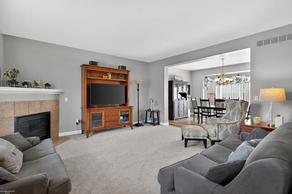 22191 International Lane Macomb Township MI 48044