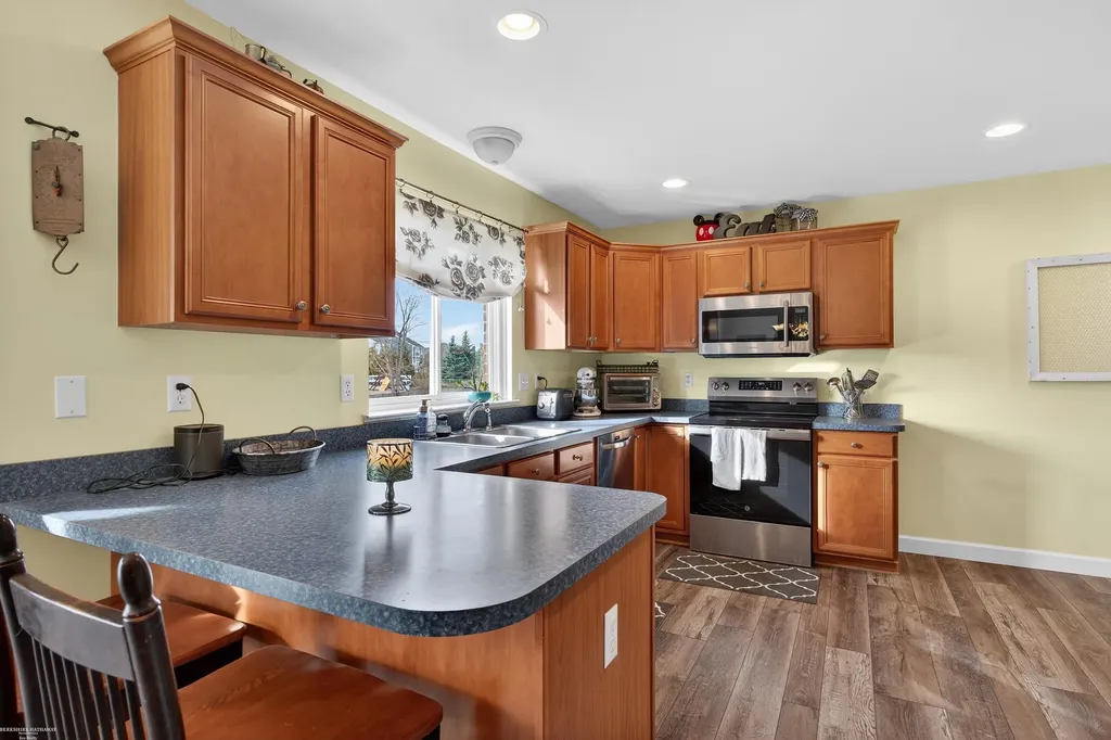 22191 International Lane Macomb Township MI 48044