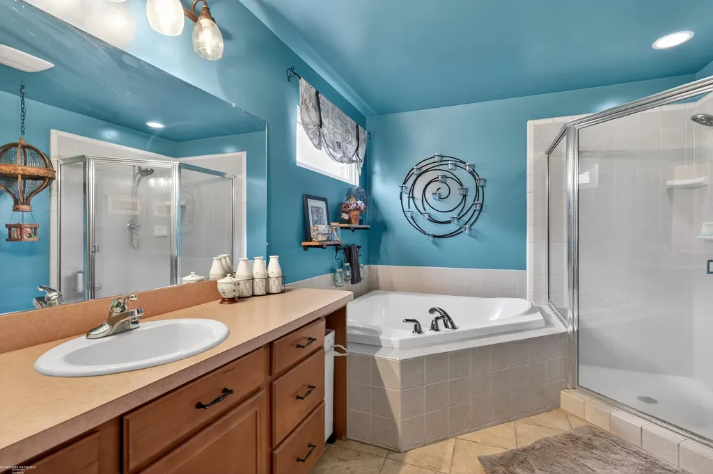 22191 International Lane Macomb Township MI 48044