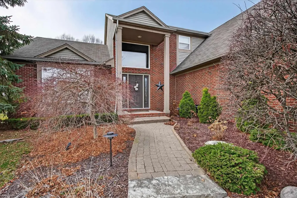 22191 International Lane Macomb Township MI 48044