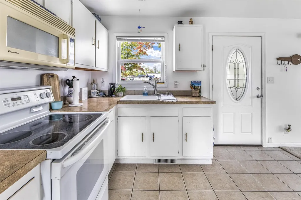 13508 W. Shore Drive Lake Township MI 48629