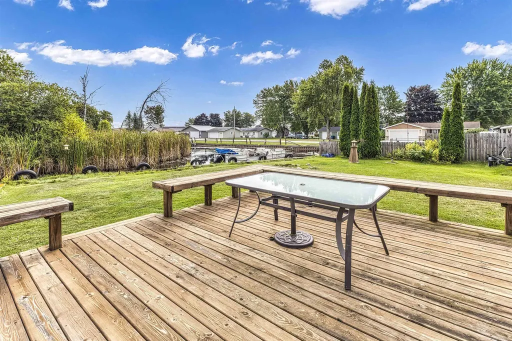 13508 W. Shore Drive Lake Township MI 48629