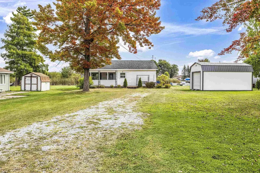 13508 W. Shore Drive Lake Township MI 48629