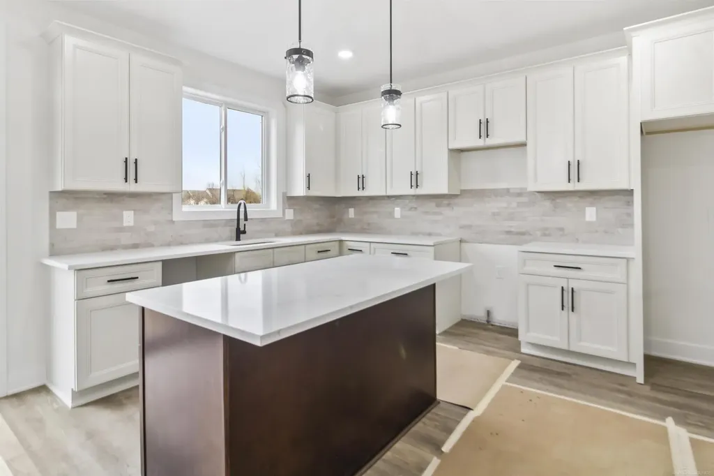 45537 Gable Drive Macomb Township MI 48088