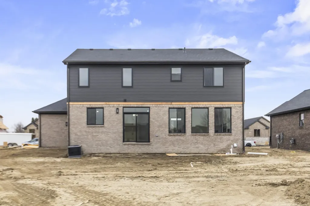 45537 Gable Drive Macomb Township MI 48088