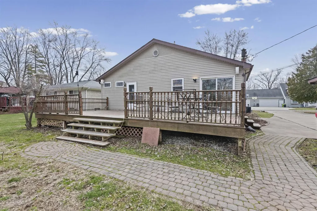26595 Hickler Lane Harrison Charter Township MI 48045