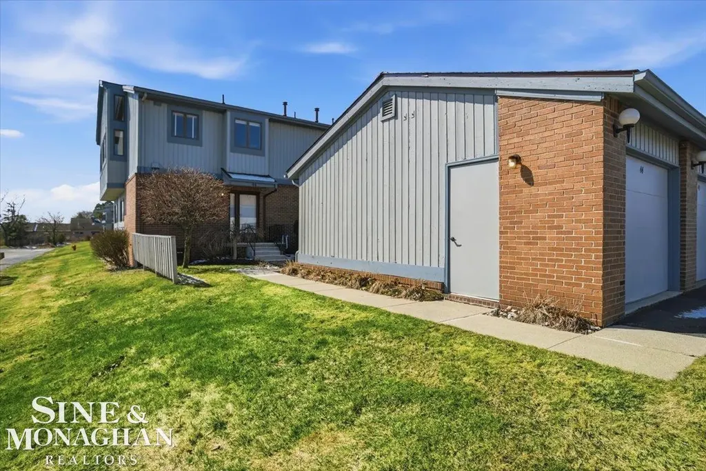 1715 River #44 Road St. Clair Township MI 48079