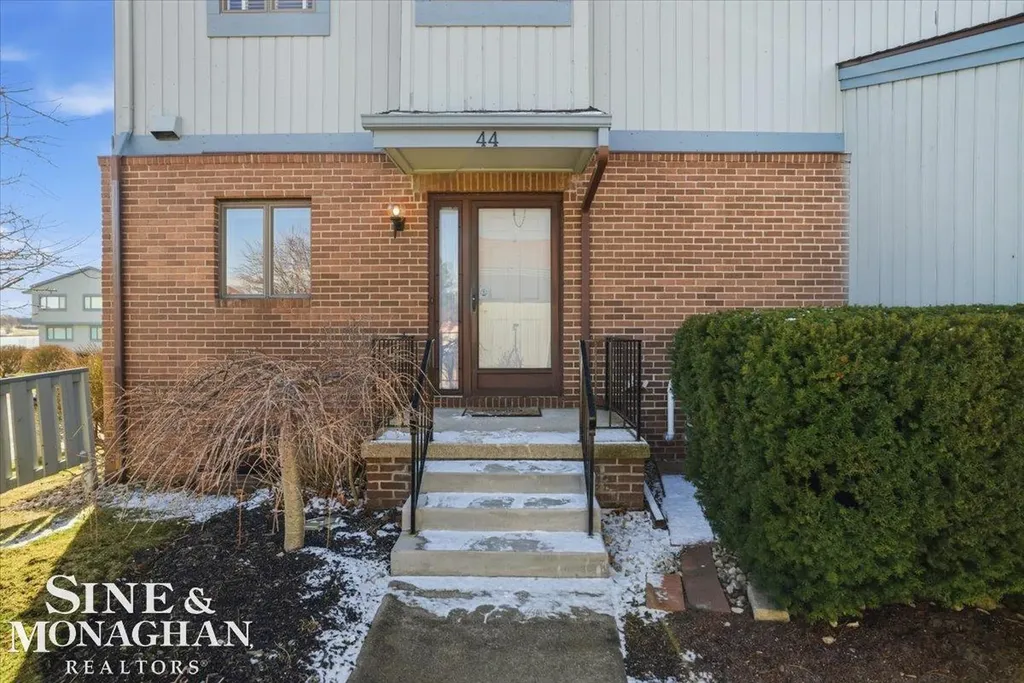 1715 River #44 Road St. Clair Township MI 48079